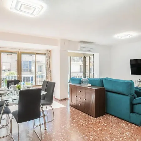 Amparo Home Family Stay Near Adda, Plaza De Toros & General Hospital Appartement Alicante